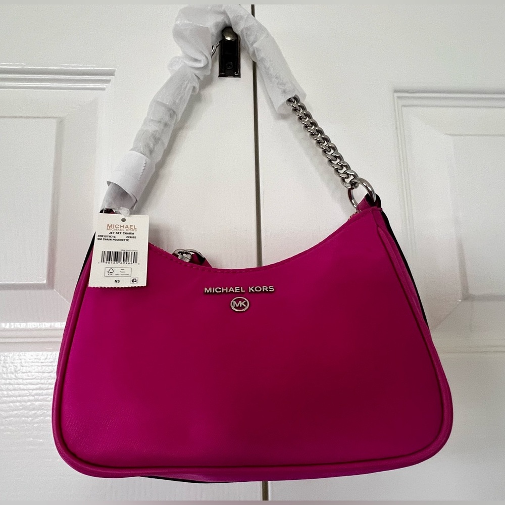 Michael Kors Jet Set Charm, NWT